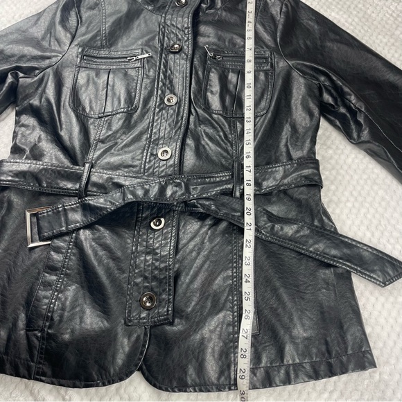 🔥Lane Crawford Belted Buttons Closure Black Faux Leather Jacket Size L - Picture 13 of 15